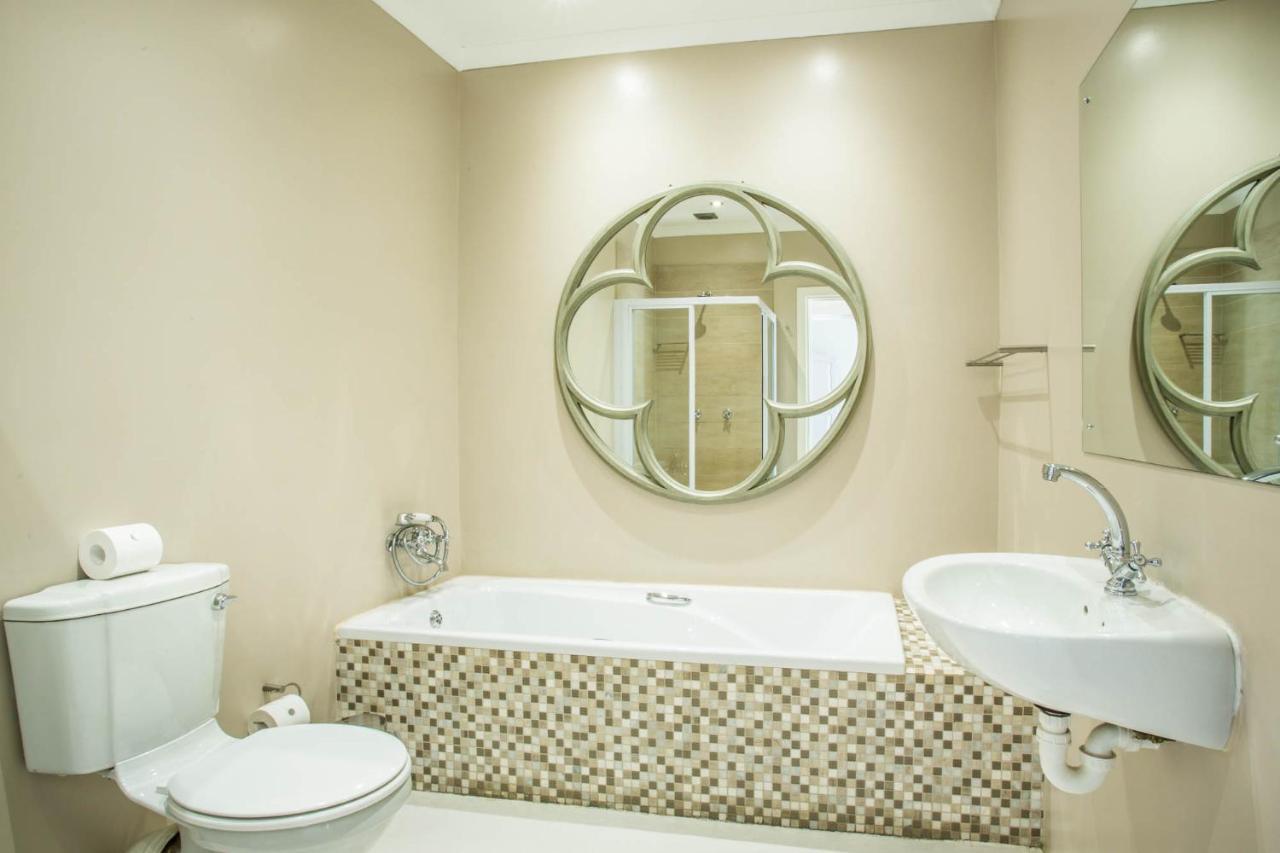 El Dorado 65 Luxury Self Catering Villa Oudtshoorn Exterior photo